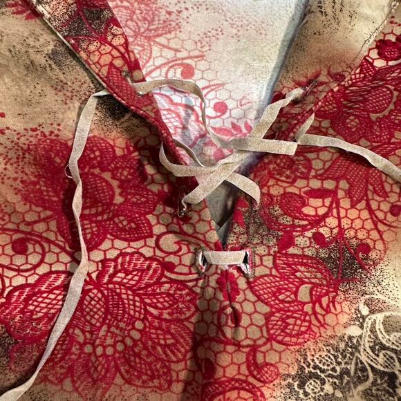 Absolutely gorgeous red and brown floral long sleeve top - Picture 7 of 8